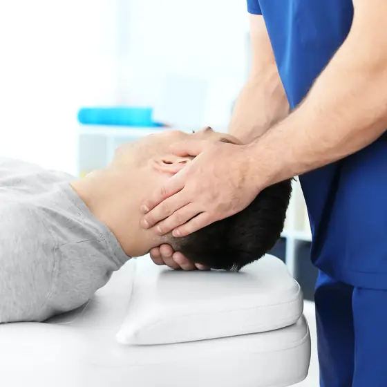 Fisioterapia a domicilio para cervicalgias en Almería